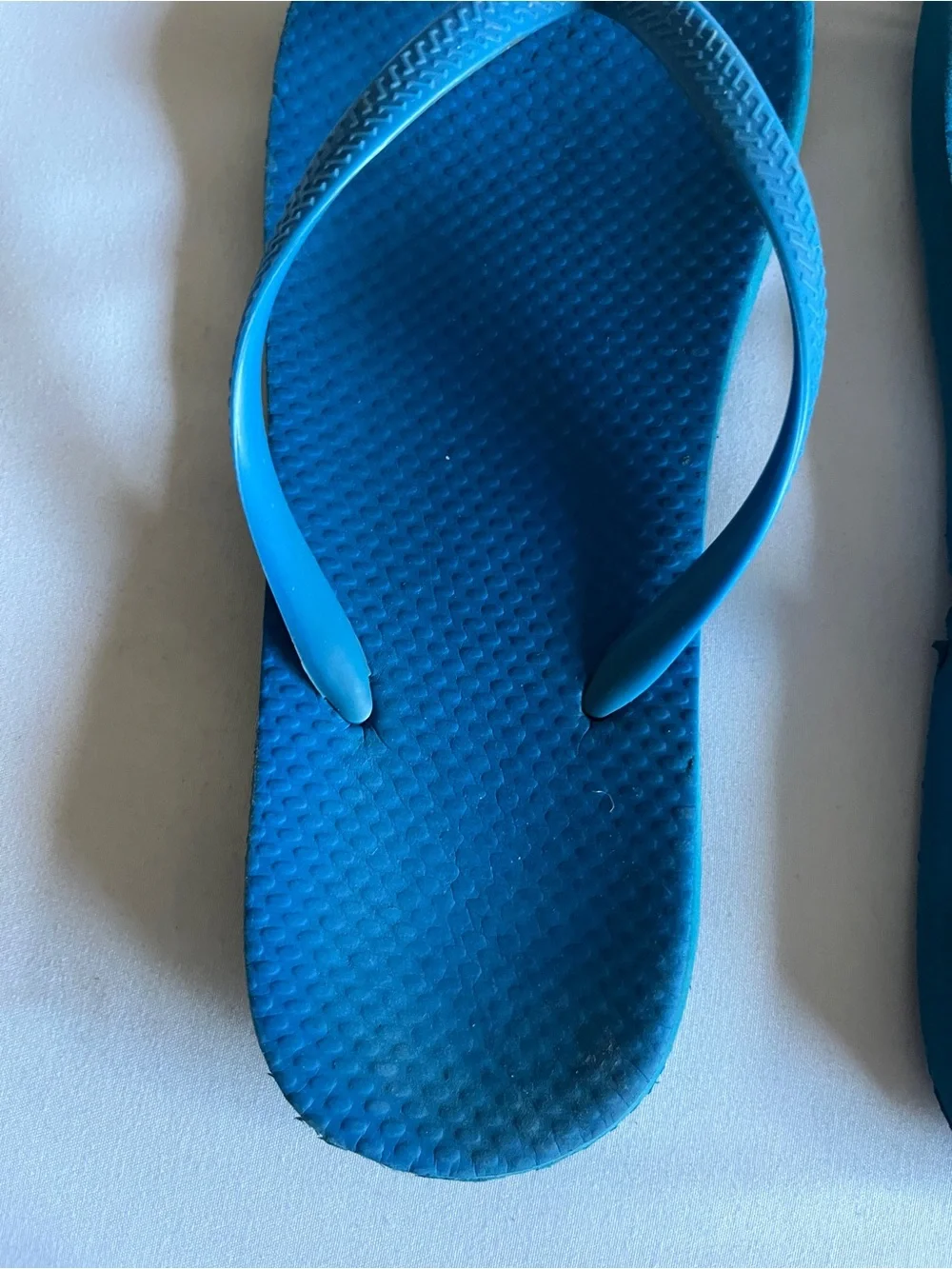 Blue Rubber Thong Flip Flop Sandals Unisex Casual Beach Shoes Approx Kids Size 5